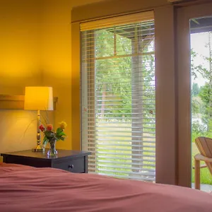  Villa The On Salt Spring Island Canada
